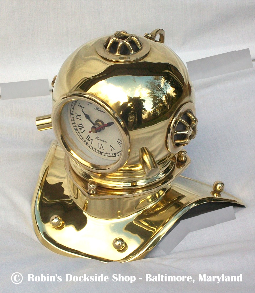 Robin's Dockside Shop - Heavy Brass Porthole Clock